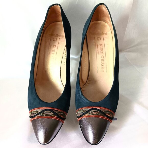 EUC ~ KURT GEIGER Baldini Gorgeous Navy Blue Suede Pumps ~ Size 9 - Picture 11 of 15